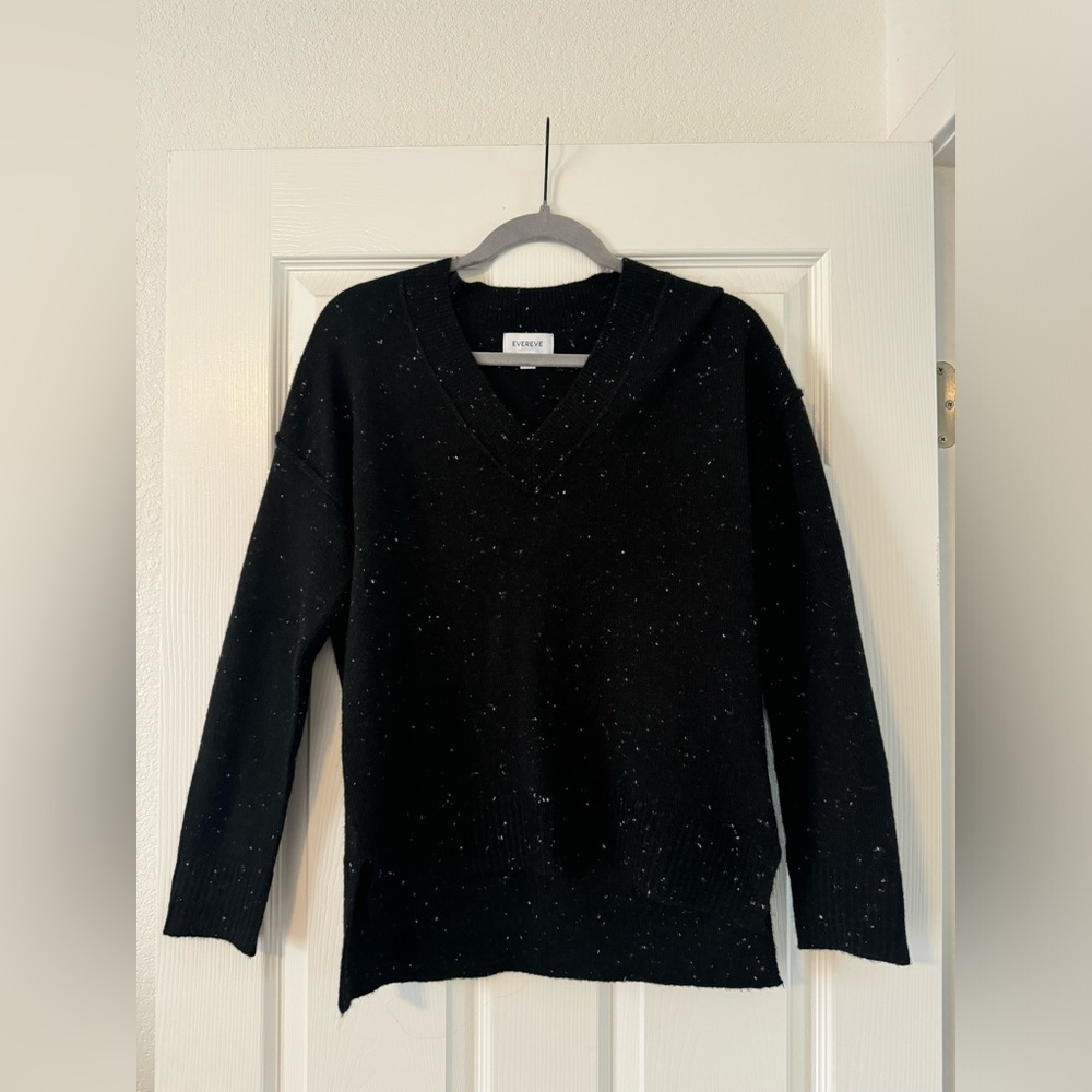 EVEREVE Black Speckled V Neck Sweater Sz XS